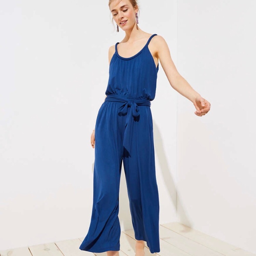 New with tags. Loft PETITE TIE WAIST JUMPSUIT - L